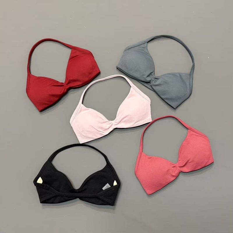 Damski sportowy biustonosz typ – Aquatic Sports Bra recenzja i cena
